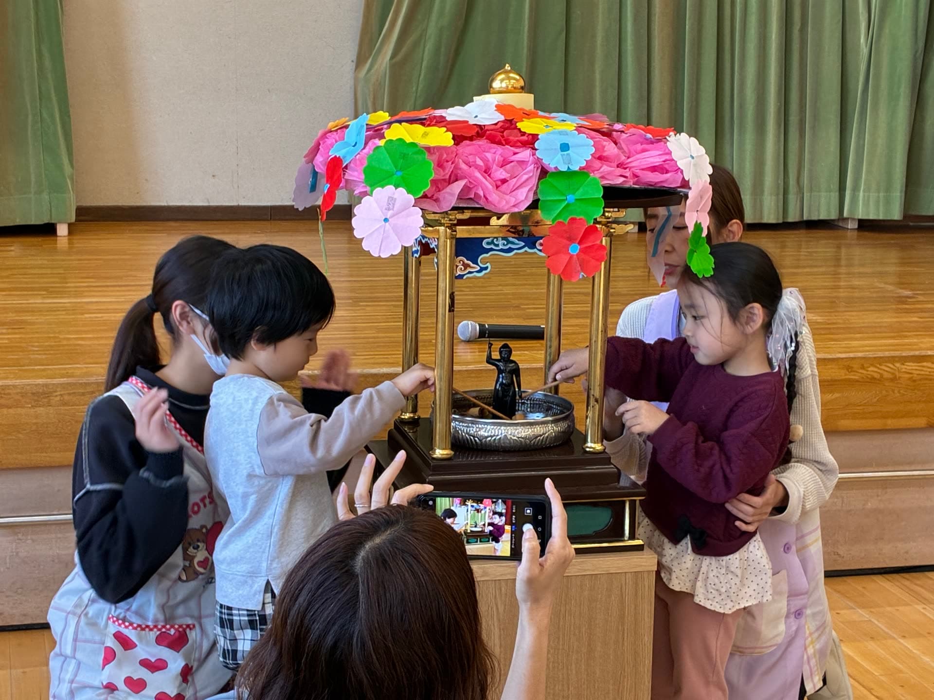 花まつり